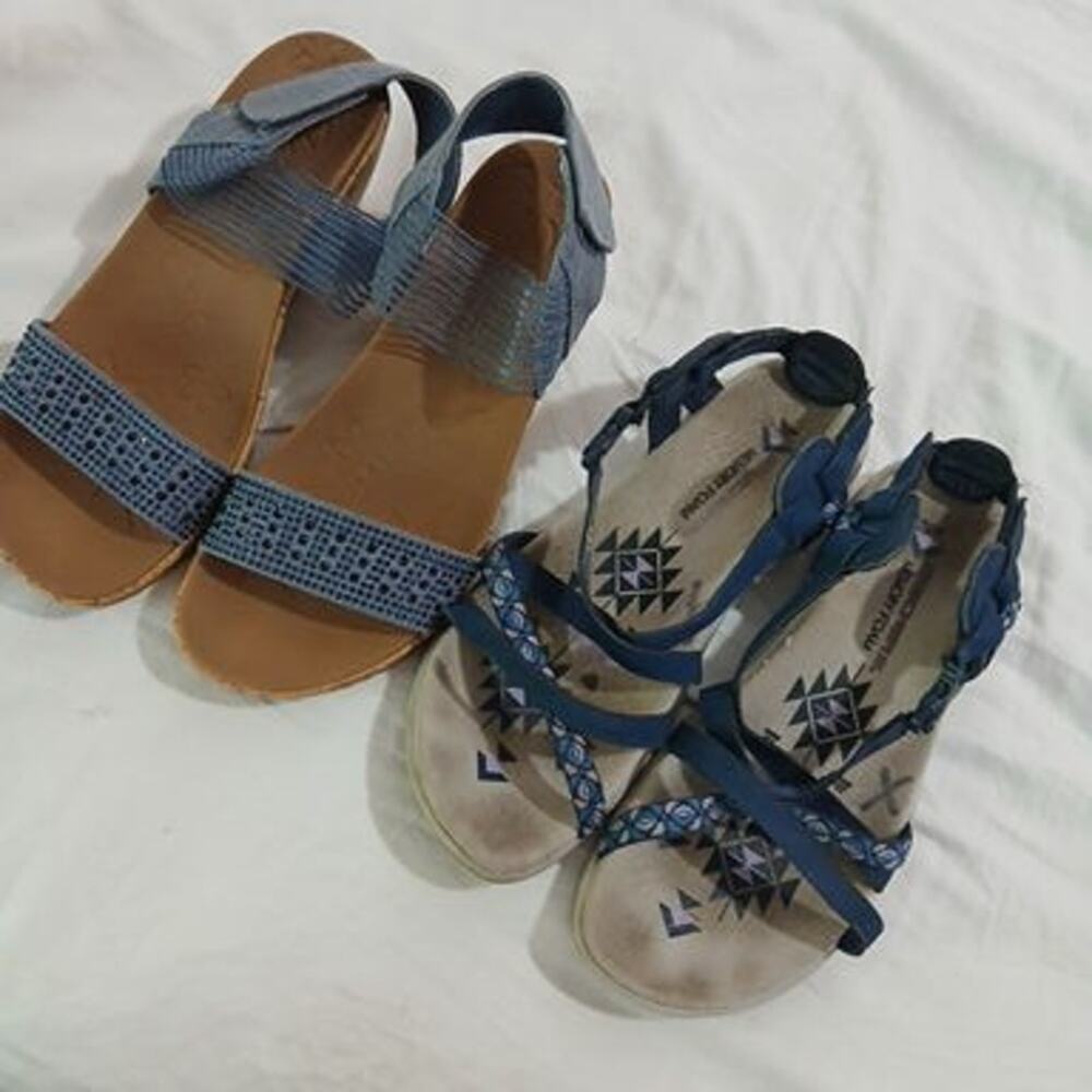 2 pairs SIZE 8 SKECHERS Blue Sandals 1-Cork Wedge / 1- Strappy Memory Foam